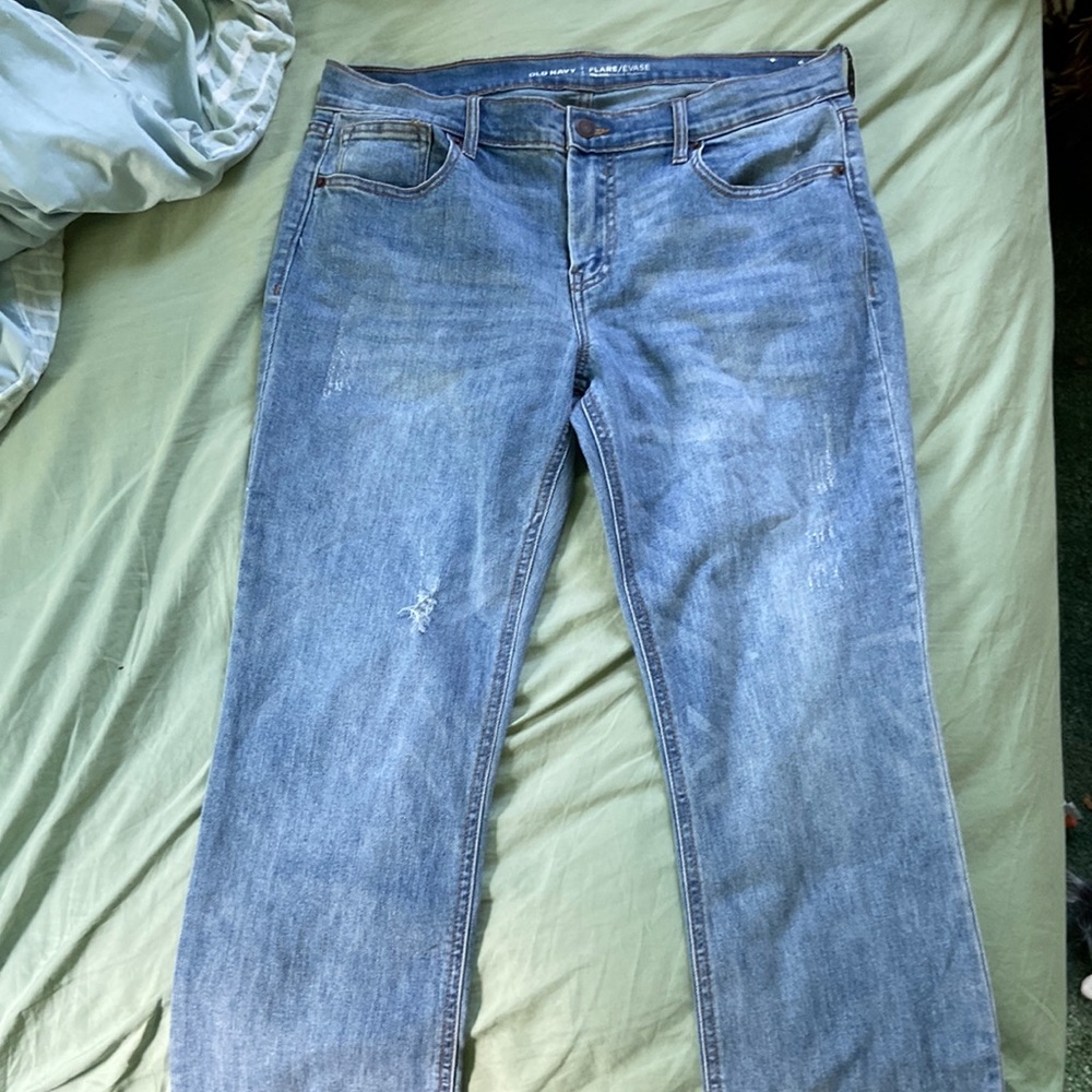 Old Navy cutoff flare jeans! Slightly distressed but SUPER cute!